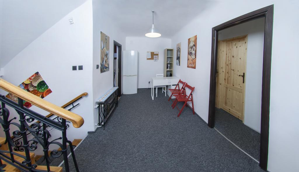 Wierzbno Hostel Warsaw Exterior photo